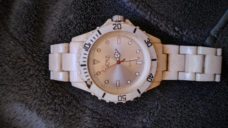Horloge Venizi 38mm kast, Handtassen en Accessoires, Horloges | Heren, Gebruikt, Polshorloge, Kunststof, Ophalen