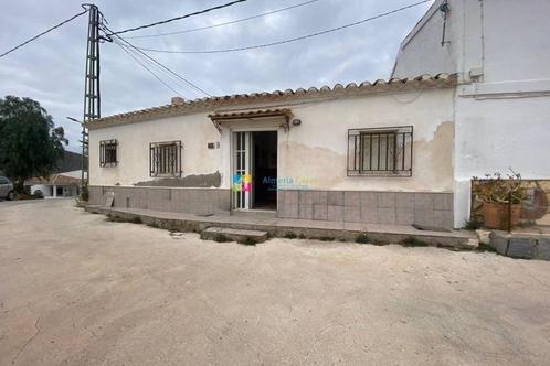 Spanje (Andalusië)- boerderijwoning 3slpkmr en 2bdkmrs, Immo, Buitenland, Spanje, Woonhuis, Dorp