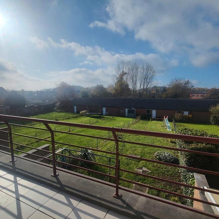 Soignies - Duplex spacieux et lumineux 2 chambres 97 m², Immo, Appartements & Studios à louer, Province de Hainaut, 50 m² ou plus