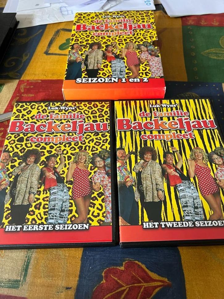 DVD Box De familie Backeljau compleet seizoen 1 en 2, Cd's en Dvd's, Dvd's | Tv en Series, Zo goed als nieuw, Komedie, Boxset