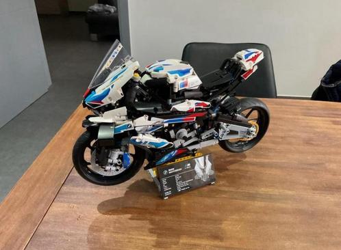 Lego Technic BMW 1000RR (42130), Kinderen en Baby's, Speelgoed | Duplo en Lego, Zo goed als nieuw, Lego, Ophalen