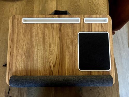 Luxe Laptoptafel met houders-Schoottafel-Grijs kussen&hout, Computers en Software, Laptopstandaarden, Zo goed als nieuw, Ophalen