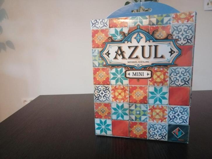 Azul Mini (EN), Hobby en Vrije tijd, Gezelschapsspellen | Bordspellen, Zo goed als nieuw, Een of twee spelers, Drie of vier spelers