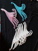 Lot - 15 kleerhangers met zwanenkop in harde kunststof, Kinderen en Baby's, Ophalen of Verzenden, Nieuw
