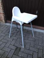 babystoel  wit, Kinderen en Baby's, Kinderstoelen, Ophalen of Verzenden, Zo goed als nieuw, Overige typen, Gordel(s)