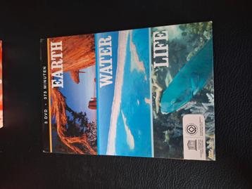 Dvd serie Earth Water Life beschikbaar voor biedingen