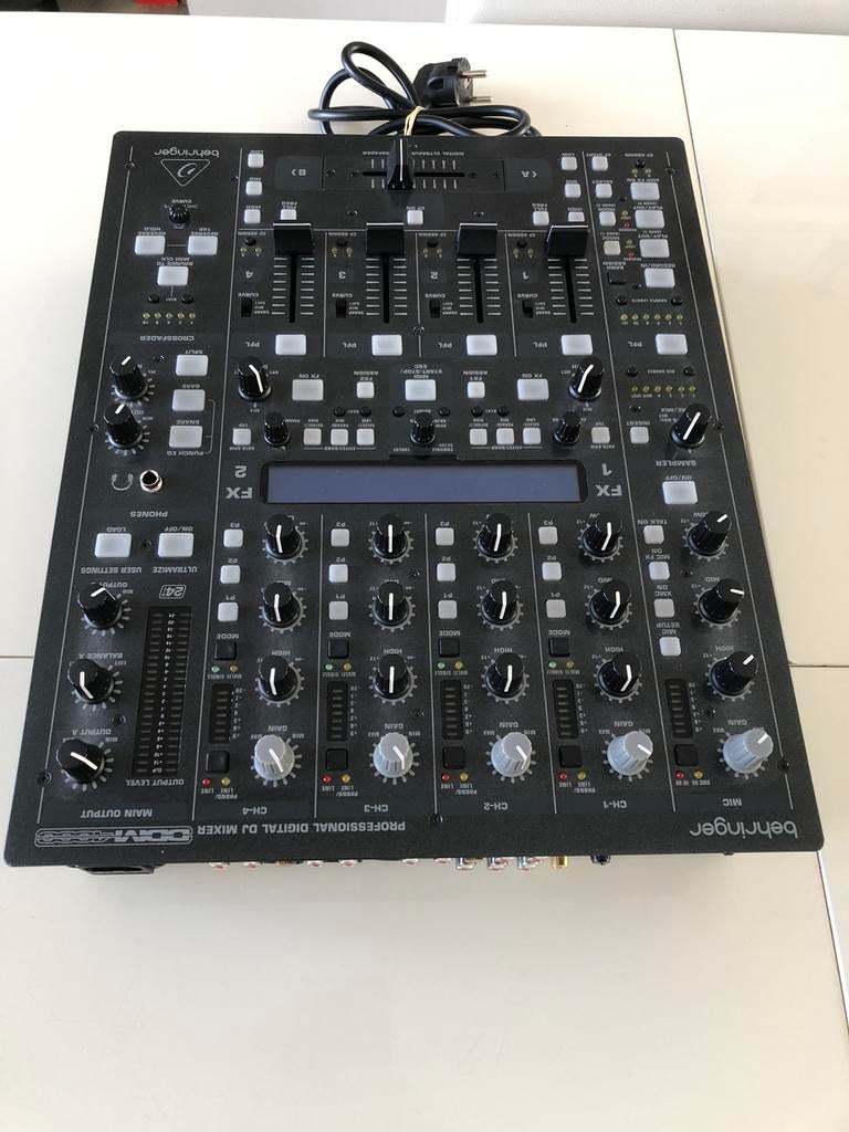 Behringer DDM4000, Ophalen, Zo goed als nieuw, Behringer
