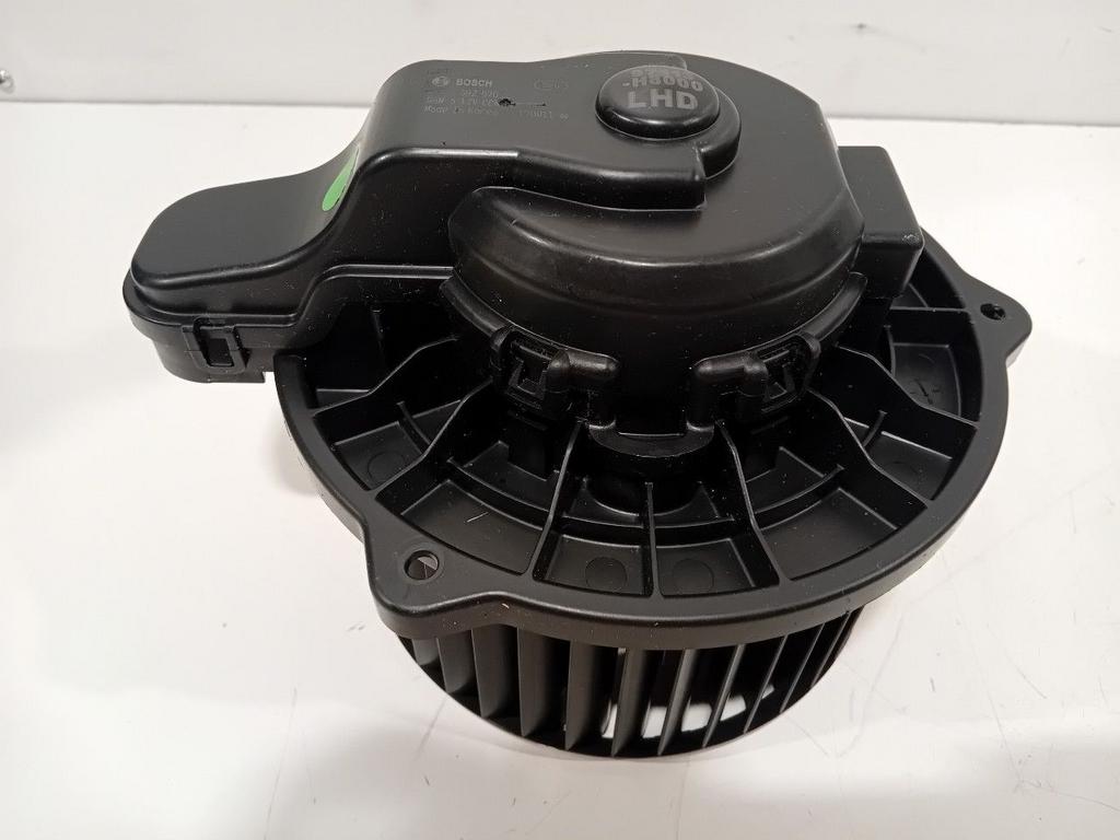 Kachel ventilator motor Hyundai Kona, Onderdelen@venauto.nl, Van der Ven Autorecycling B.V., Gebruikt, Ettenseweg 76, 4706 PB Roosendaal, The Netherlands