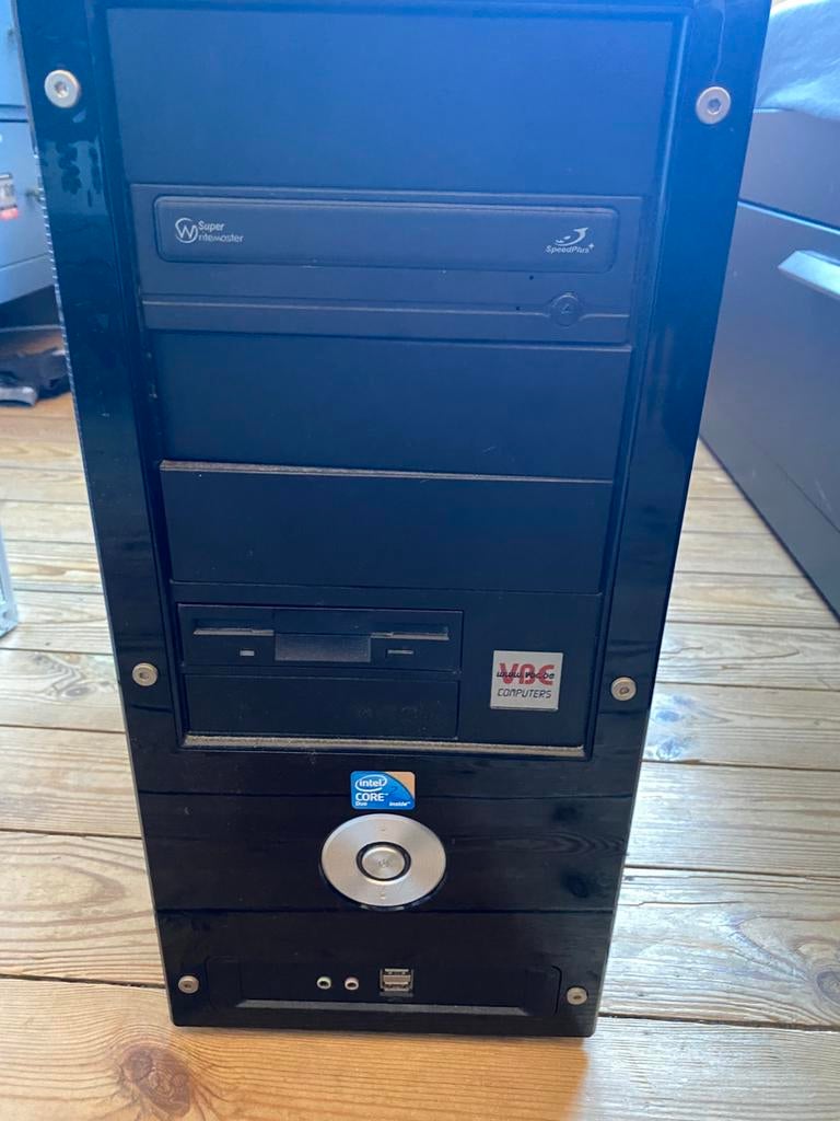 Oude computer, Informatique & Logiciels, Ordinateurs de bureau, Utilisé, 2 à 3 Ghz, HDD, 8 GB, Avec carte vidéo, Enlèvement