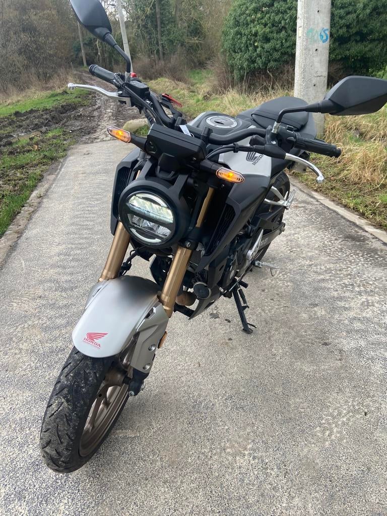 Honda cb125r novembre 2023 4600km, Motoren, Motoren | Honda, Particulier