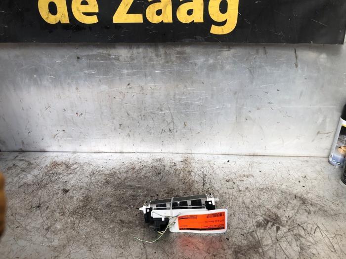 Display Interieur van een Peugeot 207, Auto-onderdelen, Interieur en Bekleding, Peugeot, Gebruikt, 3 maanden garantie, Ophalen of Verzenden