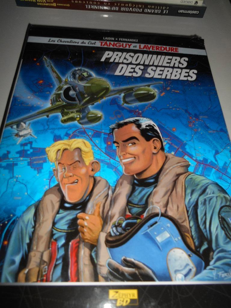 Coffret Tanguy et Laverdure BD prisonniers des Serbes/Mirage, Livres, BD, Enlèvement ou Envoi