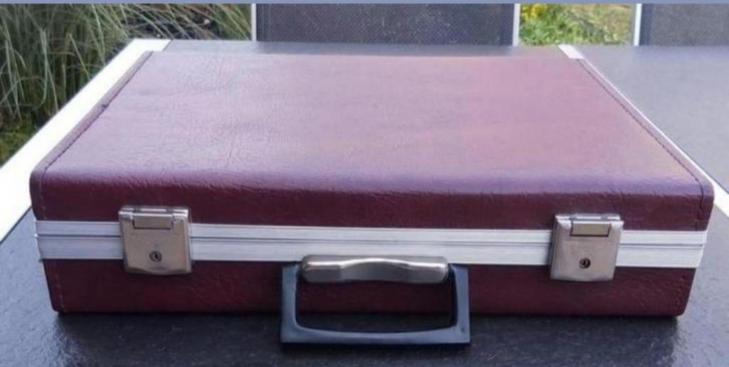 MALETTE DE VOYAGE, Neuf, Autres matériaux, Clé