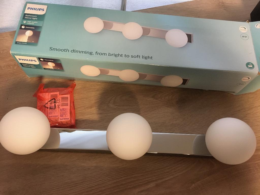 Lamp met bollen nooit gebruikt, Ophalen of Verzenden, Nieuw