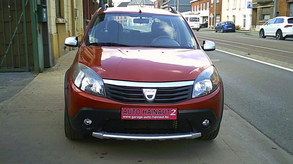 DACIA SANDERO STEPWAY 1200CC ESSENCE 2012 130000KM, Achat, Entreprise, Garantie prolongée, Boîte manuelle