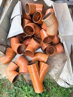 Raccords bénor pvc 110 environ 30/35 pièces, Bricolage & Construction, Enlèvement ou Envoi, Neuf, PVC, Coudes