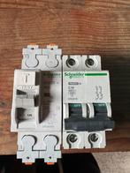 Differentieel 2p/40a/300ma en automaat 2p/16a, Bricolage & Construction, Envoi, Comme neuf