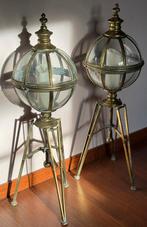 Paire de Lanternes Trepied et Globe Style Art Deco, Enlèvement