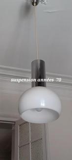 Lustre vintage années 70, Enlèvement
