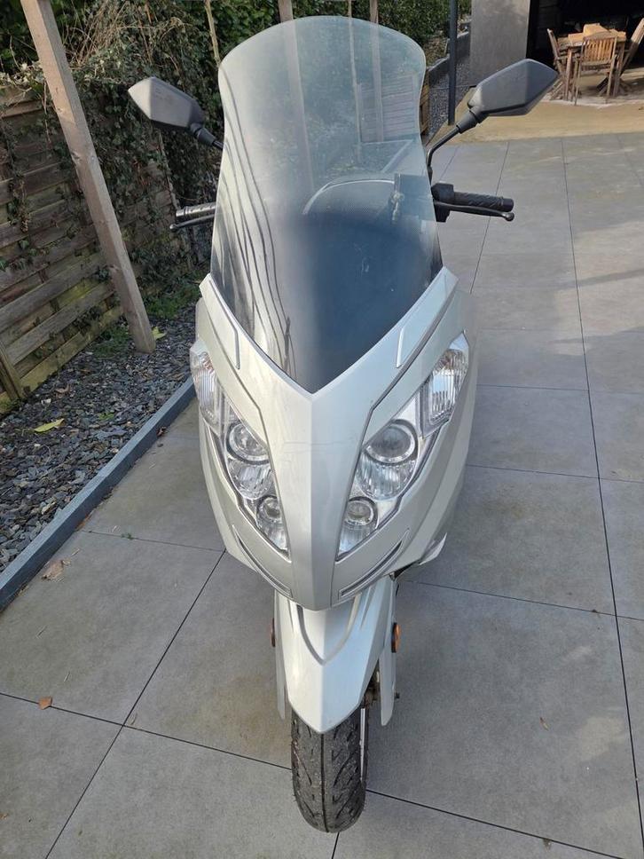 Scooter 125 Razzo — 6200 4 — Zeer goede staat, Fietsen en Brommers, Scooters | Overige merken, Zo goed als nieuw, Benzine, Ophalen