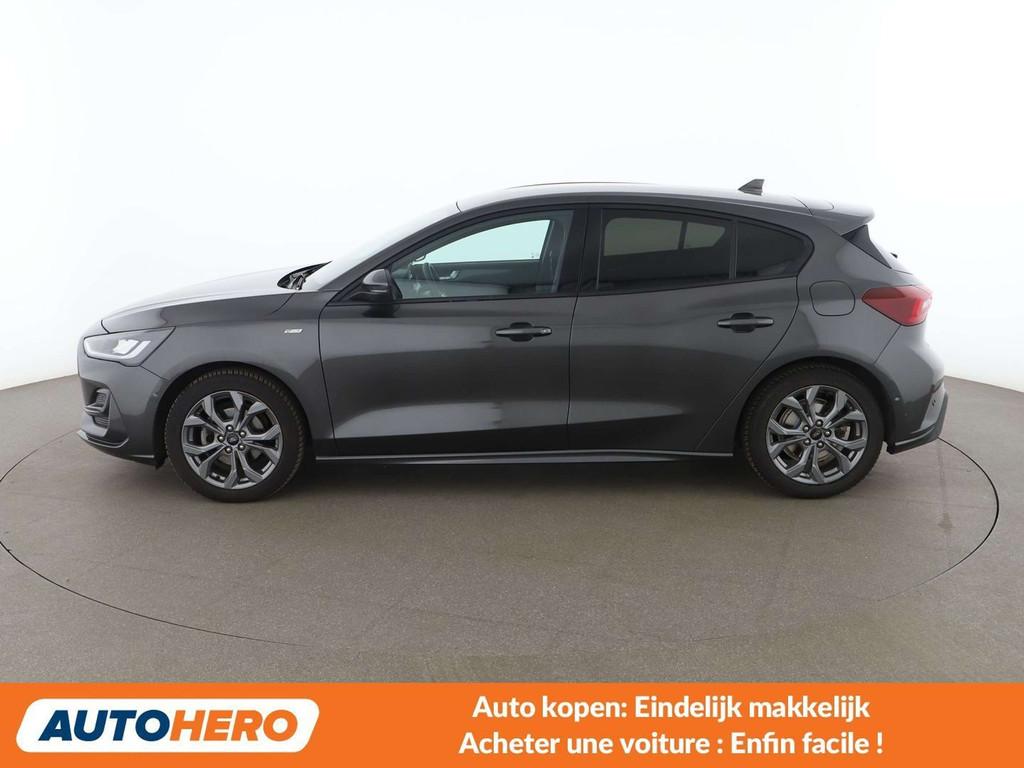 Ford Focus 1.0 EcoBoost Mild-Hybrid ST-Line (bj 2022), Auto's, Stof, Gebruikt, Euro 6, Zilver of Grijs