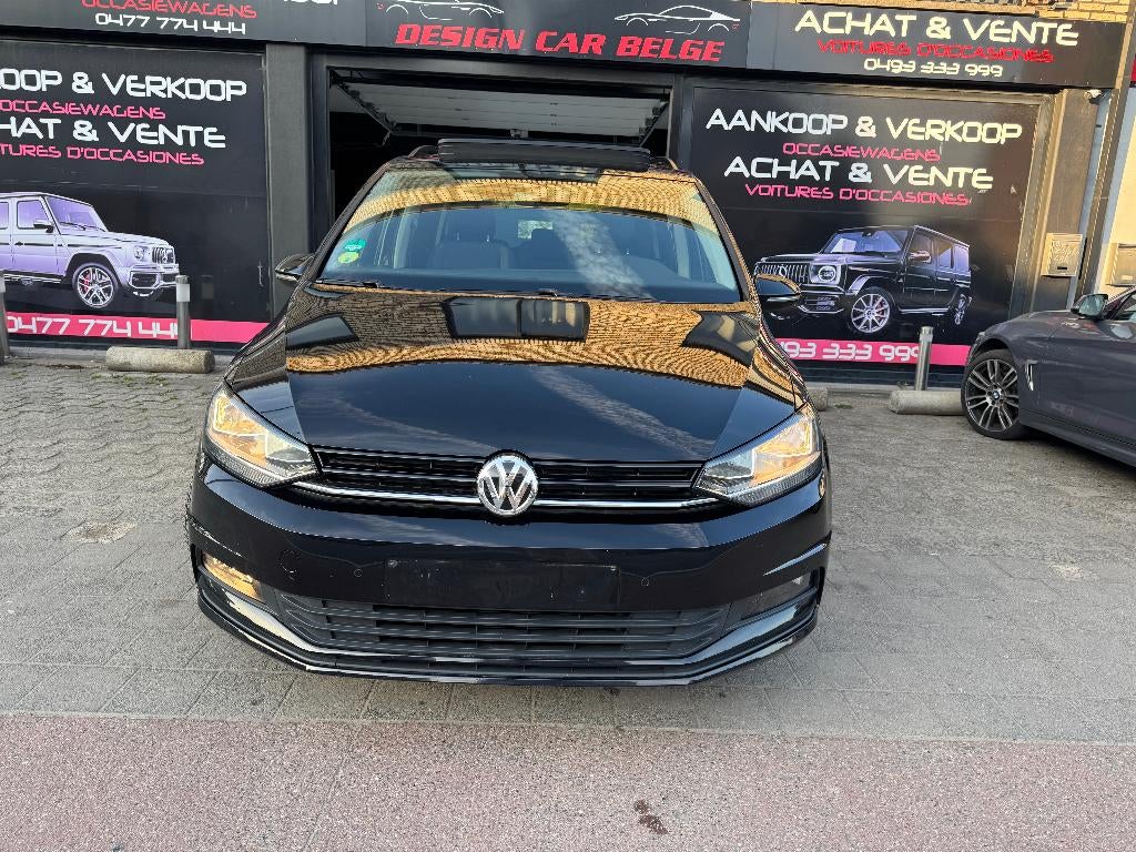 Volkswagen Touran 1.6 TDi Automaat 7-zits Panorama, Automaat, Monovolume, Euro 6, Zwart
