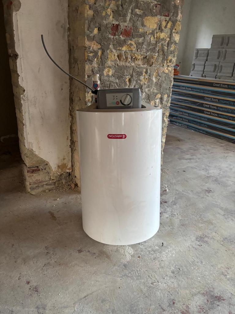 Ariston elektrische boiler 75L, Doe-het-zelf en Bouw, Chauffageketels en Boilers, Gebruikt, Boiler, Ophalen