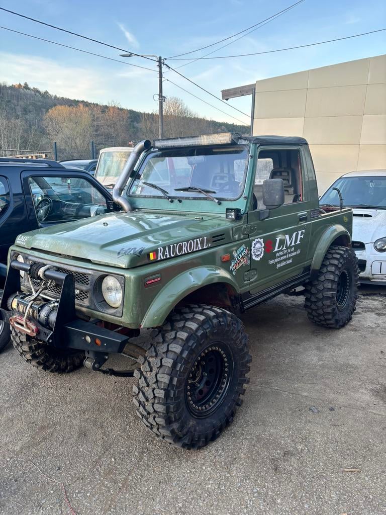 Suzuki samurai, Enlèvement ou Envoi, Utilisé, Suzuki