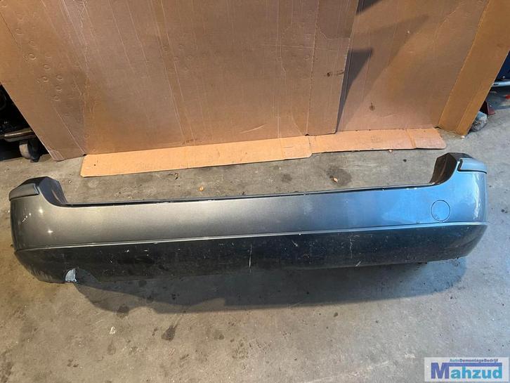 FORD FOCUS 1 Grijs K1 station achterbumper 1998-2004, Auto-onderdelen, Carrosserie, Bumper, Ford, Gebruikt