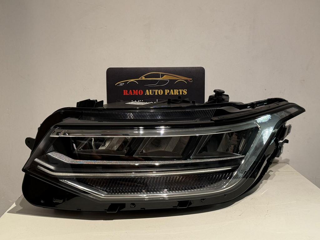 VW TIGUAN 5NA FACELIFT KOPLAMP VOLL LED LINKS 5NB941035G FL, Autos : Pièces & Accessoires, Éclairage, Volkswagen, Utilisé, 3 mois de garantie