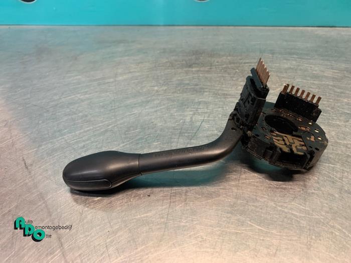 Richtingaanwijzer Schakelaar van een Seat Arosa (Arosa 00-), Auto-onderdelen, Dashboard en Schakelaars, Seat, Gebruikt, 3 maanden garantie