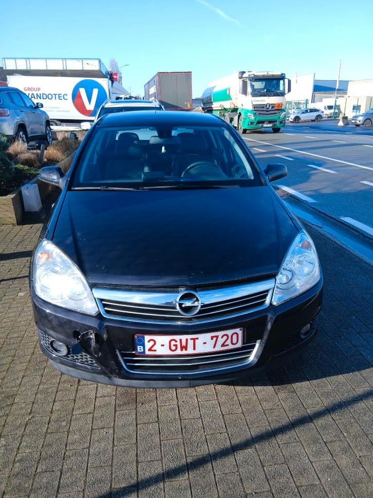 Opel Astra, Auto's, Opel, Bedrijf, Astra, Diesel, Euro 4, Overige carrosserie, 5 deurs, Handgeschakeld, Zwart, Zwart, Leder en Stof