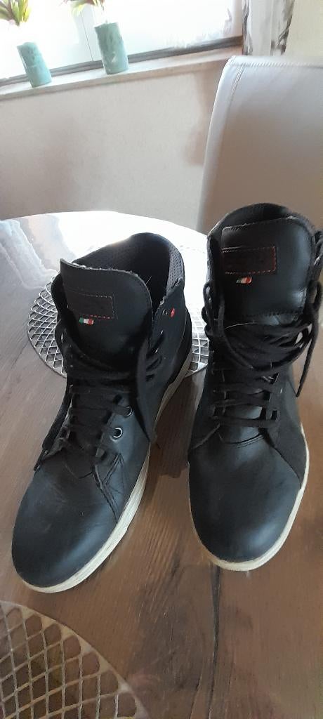 zwarte motoschoen, maat 44, Bottes, Comme neuf, Enlèvement, Noir