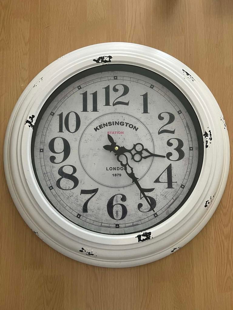 Wandklok, Huis en Inrichting, Woonaccessoires | Klokken, Ophalen of Verzenden, Zo goed als nieuw, Wandklok