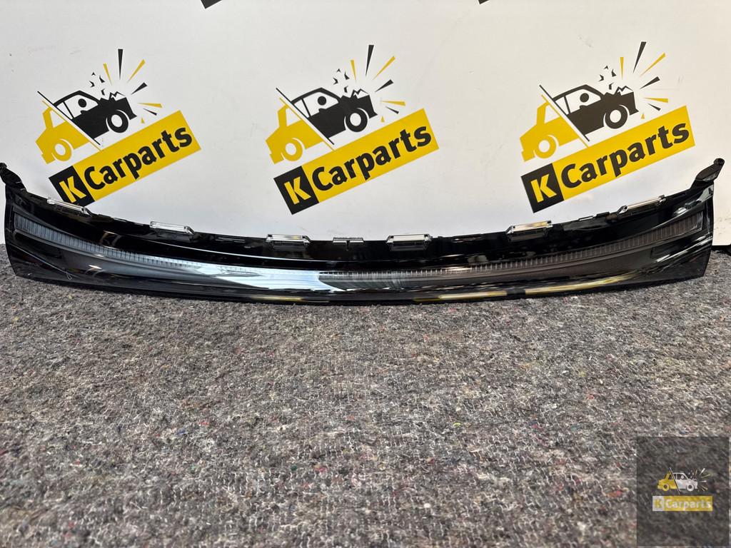 , MERCEDES EQE EQB W243 LED GRILL LAMP VOOR A2439063200, Gebruikt, Mercedes-Benz AG, Mercedes-Benz, Mercedesstrasse 120
70372  Stuttgart, DE