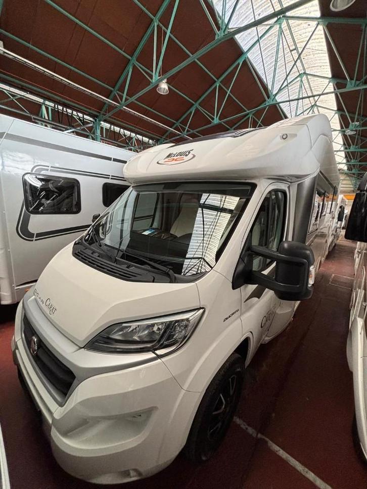 4p camper uit 2018 McLouis Carat 479G te huur, Caravanes & Camping, Camping-cars, Particulier, jusqu'à 4, Semi-intégral, McLouis