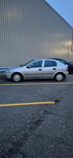 Opel Astra Essence, Argent ou Gris, Achat, Berline, Particulier