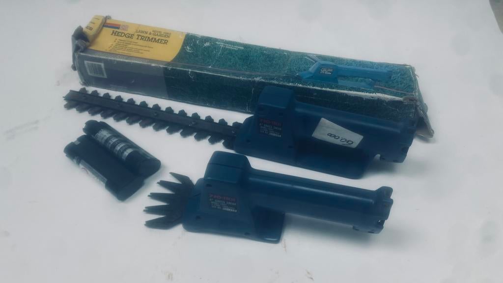 Elektriche haag schaar klein en groot op batterij, Jardin & Terrasse, Taille-haies, Enlèvement, Utilisé, Batterie