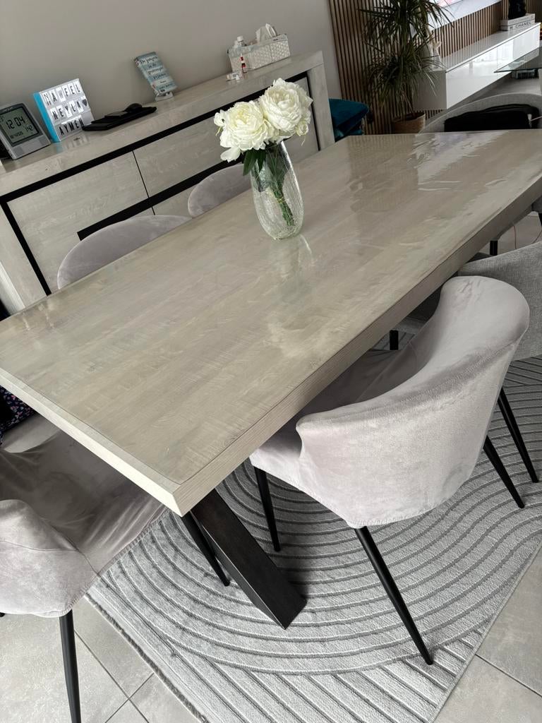 Table de salle à manger en bois mdf beige, Maison & Meubles, Enlèvement, Comme neuf, Chêne