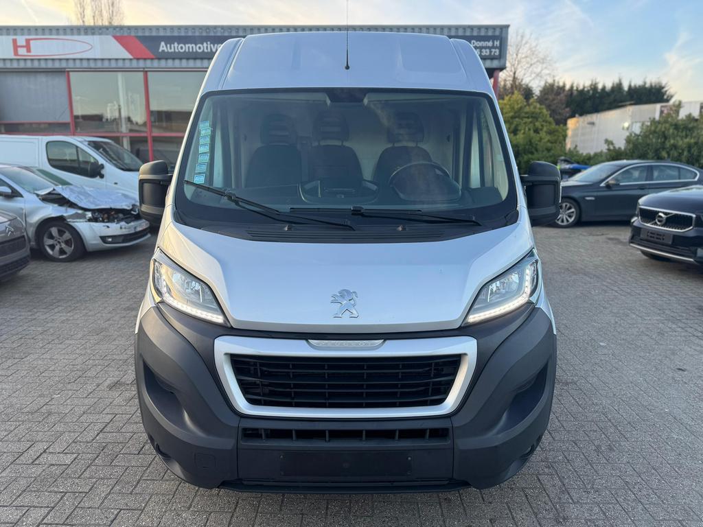 Peugeot Boxer//2.0 Diesel//L3-H2, Argent ou Gris, Entreprise, 3 places, Noir