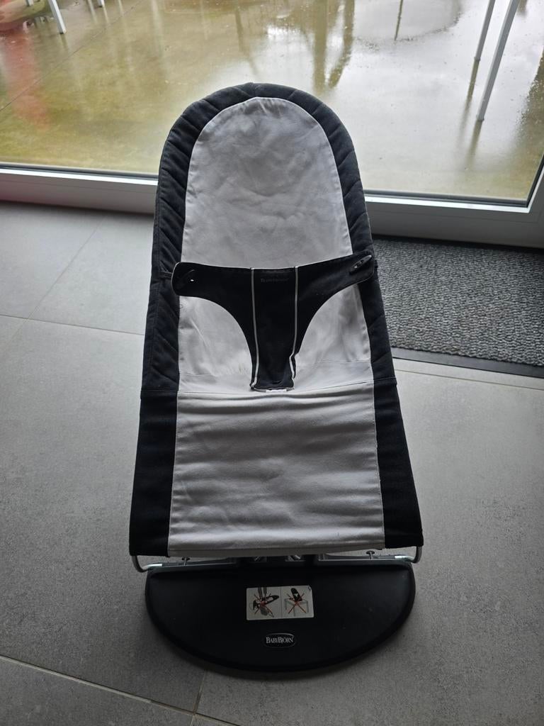 Fauteuil à bascule Baby Bjorn, Enlèvement