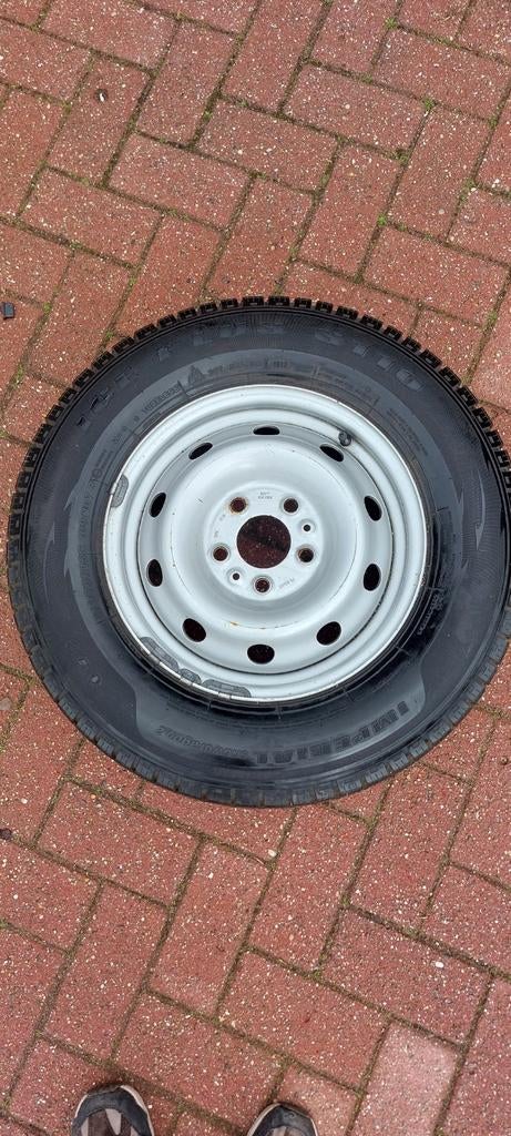 4 Winterbanden voor camper, Particulier