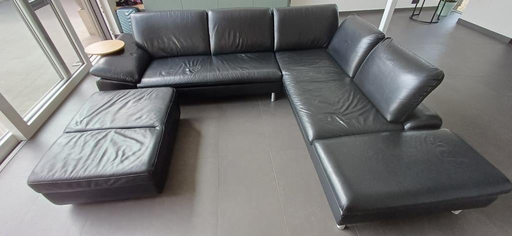 Hoekzetel en poef, Ophalen