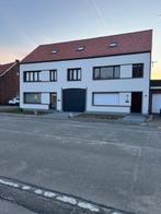Te koop vernieuwde woonhuis te Zele met achterliggende weide, 9240 Zele, 3 pièces, Province de Flandre-Orientale, 1500 m² ou plus