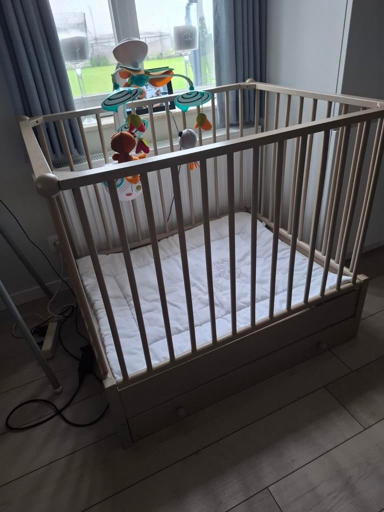 Box met ladeschuif ,inclusief boxdeken, Kinderen en Baby's, Babyparken, Ophalen, Boxkleed