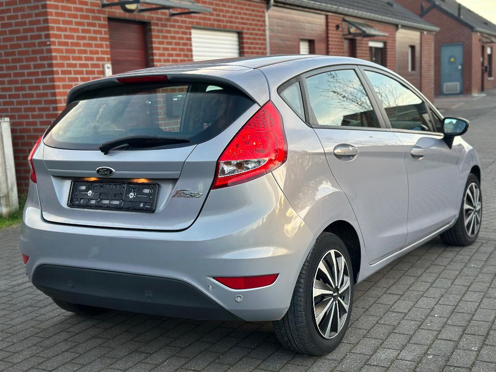 Ford fiesta 1.4Tdci Euro5 1e eigenaar met keuring, Auto's, Ford, Bedrijf, Fiësta, ABS, Adaptieve lichten, Airbags, Airconditioning