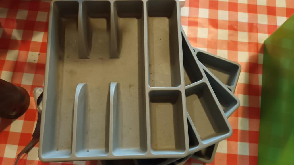 Bestekbak, Huis en Inrichting, Ophalen, Zo goed als nieuw