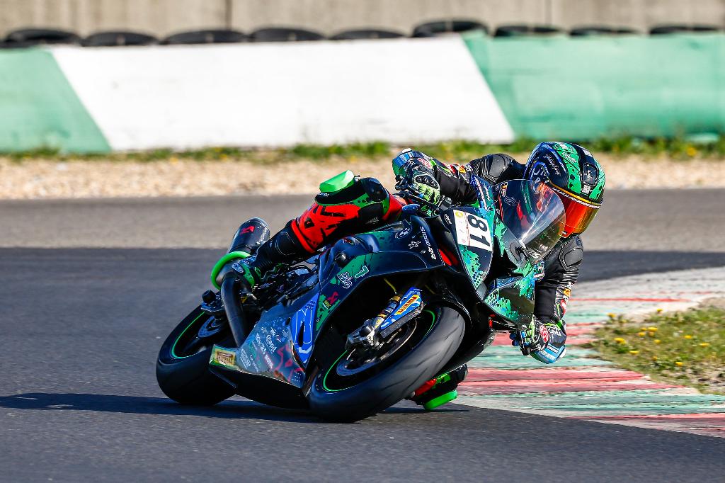 Pneus moto Virton - Vente pièces racing & route, Motos, Pièces | Toutes-marques, Neuf, Enlèvement