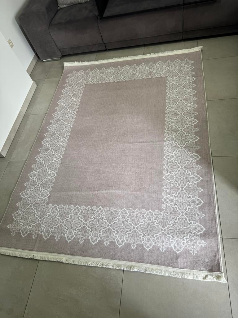 2 vloerkleden/tapijten te koop – nieuw en nooit gebruikt., Huis en Inrichting, Ophalen, Zo goed als nieuw, Beige