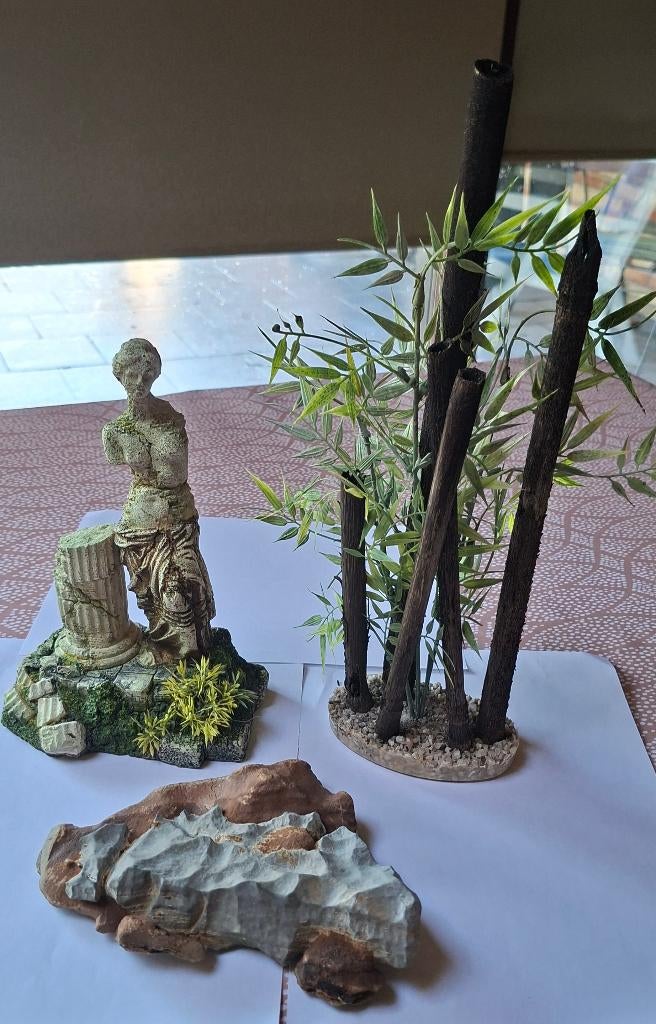 Lot de Deco pour Aquarium, Enlèvement ou Envoi, Utilisé